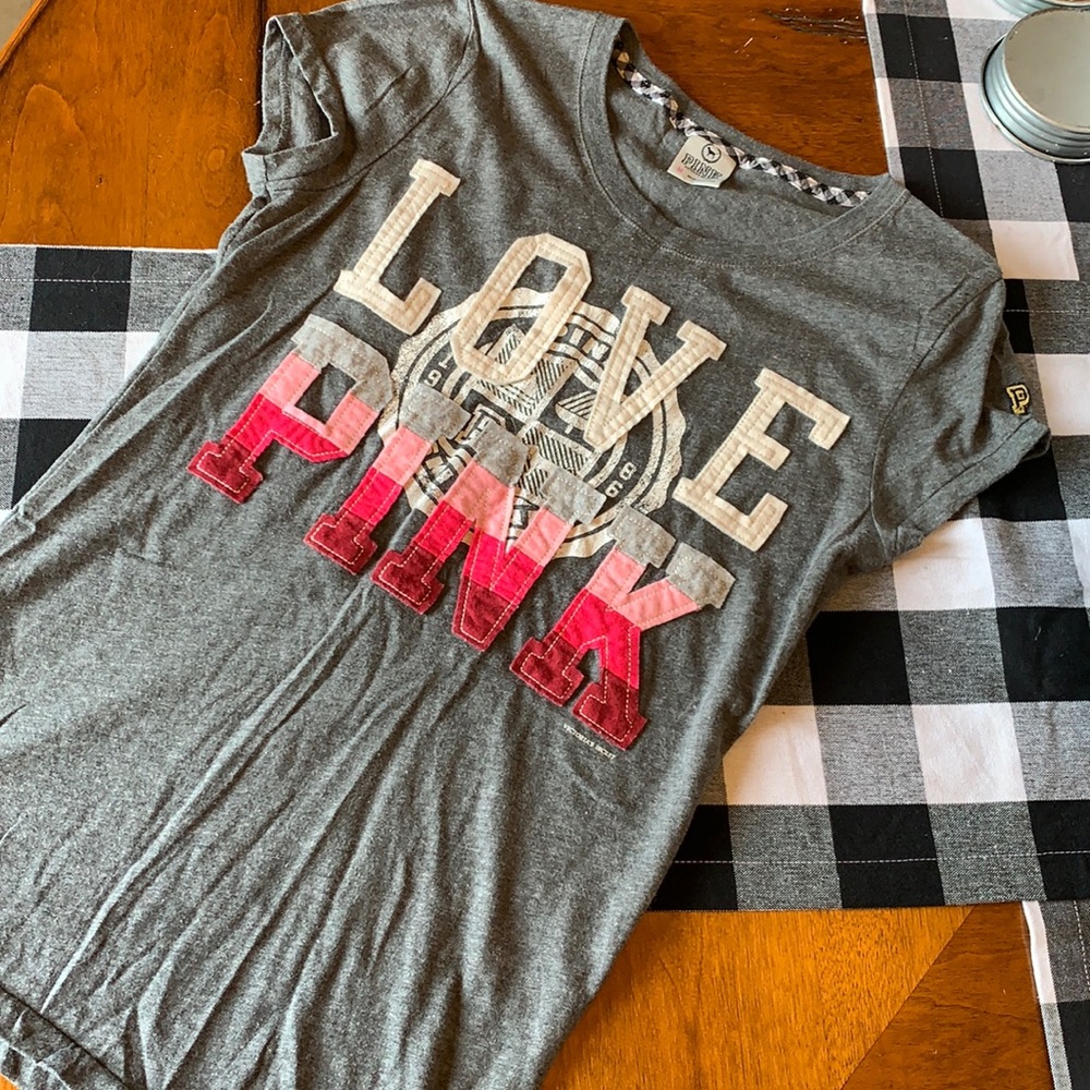 VS PINK Tee